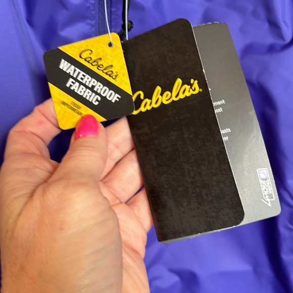 NWT Cabela’s Women’s Rain Jacket Sz Small - Picture 4 of 7